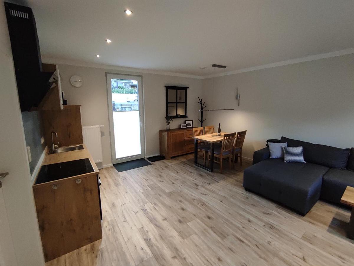 Ferienwohnung Suedkurve Briedel Bagian luar foto