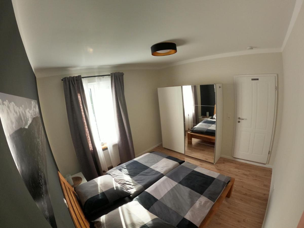 Ferienwohnung Suedkurve Briedel Bagian luar foto